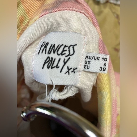 Princess Polly Pink Sweetheart denim jacket size 6 - Picture 3 of 5